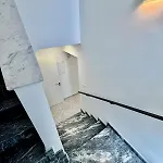 Luxury Maisonette-loft 200 M To Sea With High Quality Working Desk Apartment Paphos