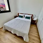 Luxury Maisonette-loft 200 M To Sea With High Quality Working Desk Apartment *