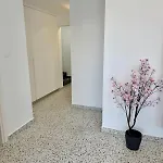 Apartment Luxury Maisonette-loft 200 M To Sea With High Quality Working Desk