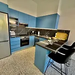 Apartment Luxury Maisonette-loft 200 M To Sea With High Quality Working Desk