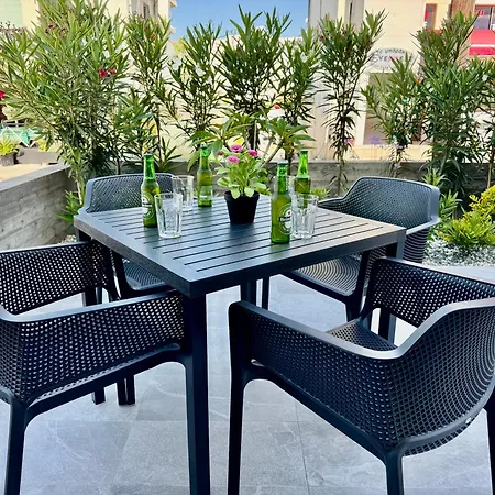 Luxury Maisonette-loft 200 M To Sea With High Quality Working Desk * Paphos