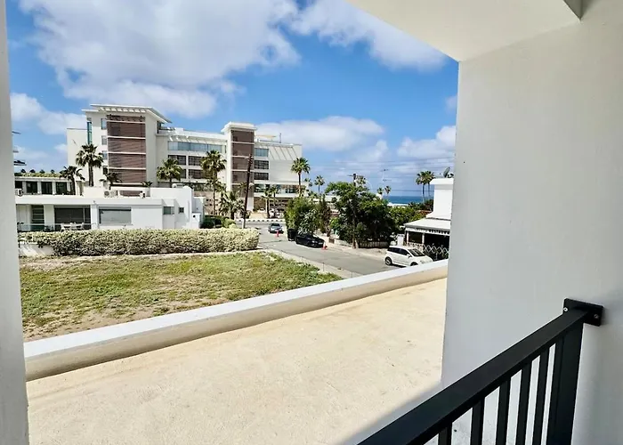 Luxury Maisonette-loft 200 M To Sea With High Quality Working Desk Apartament *