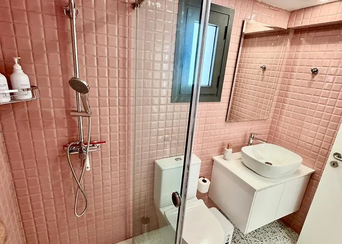 アパート Luxury Maisonette-loft 200 M To Sea With High Quality Working Desk *