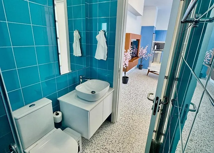 アパート Luxury Maisonette-loft 200 M To Sea With High Quality Working Desk *