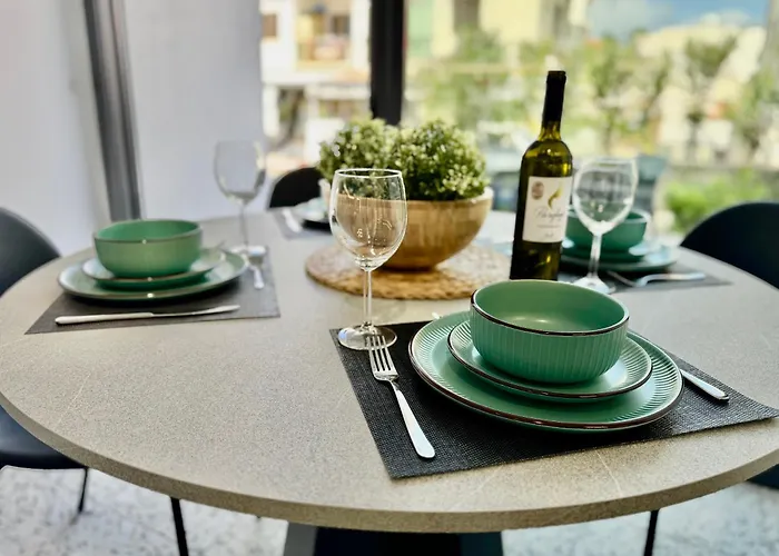 Luxury Maisonette-loft 200 M To Sea With High Quality Working Desk *