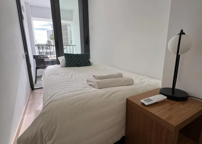 Luxury Maisonette-loft 200 M To Sea With High Quality Working Desk パ フォス