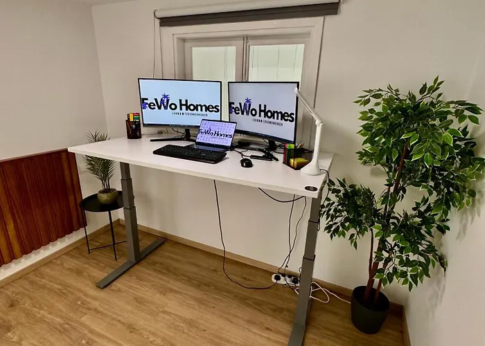 アパート Luxury Maisonette-loft 200 M To Sea With High Quality Working Desk パ フォス