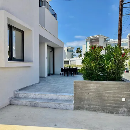 Appartement Luxury Maisonette-loft 200 M To Sea With High Quality Working Desk