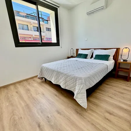 Luxury Maisonette-loft 200 M To Sea With High Quality Working Desk