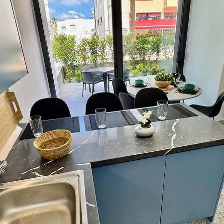 Appartement Luxury Maisonette-loft 200 M To Sea With High Quality Working Desk *