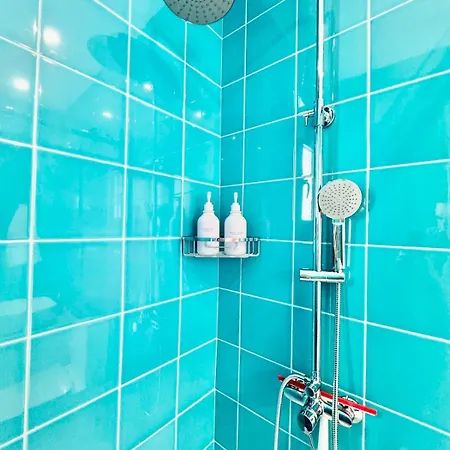 Luxury Maisonette-loft 200 M To Sea With High Quality Working Desk * Paphos