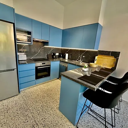 Lägenhet Luxury Maisonette-loft 200 M To Sea With High Quality Working Desk