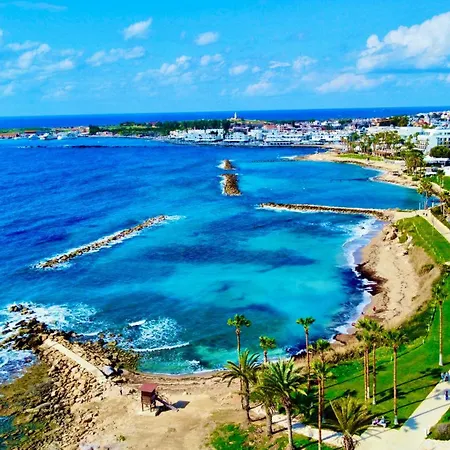 Luxury Maisonette-loft 200 M To Sea With High Quality Working Desk Lägenhet Paphos