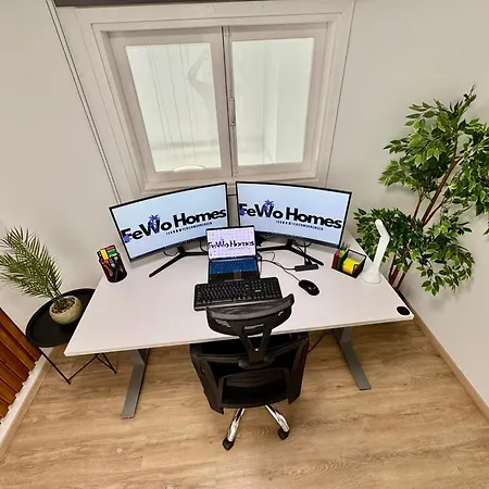 Lägenhet Luxury Maisonette-loft 200 M To Sea With High Quality Working Desk *