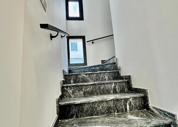 Lejlighed Luxury Maisonette-loft 200 M To Sea With High Quality Working Desk Paphos