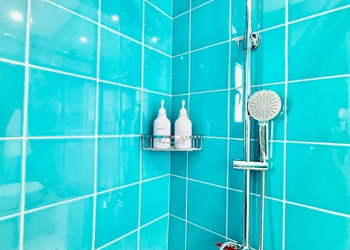 Luxury Maisonette-loft 200 M To Sea With High Quality Working Desk * Paphos