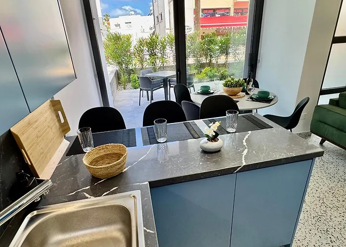 Lejlighed Luxury Maisonette-loft 200 M To Sea With High Quality Working Desk *